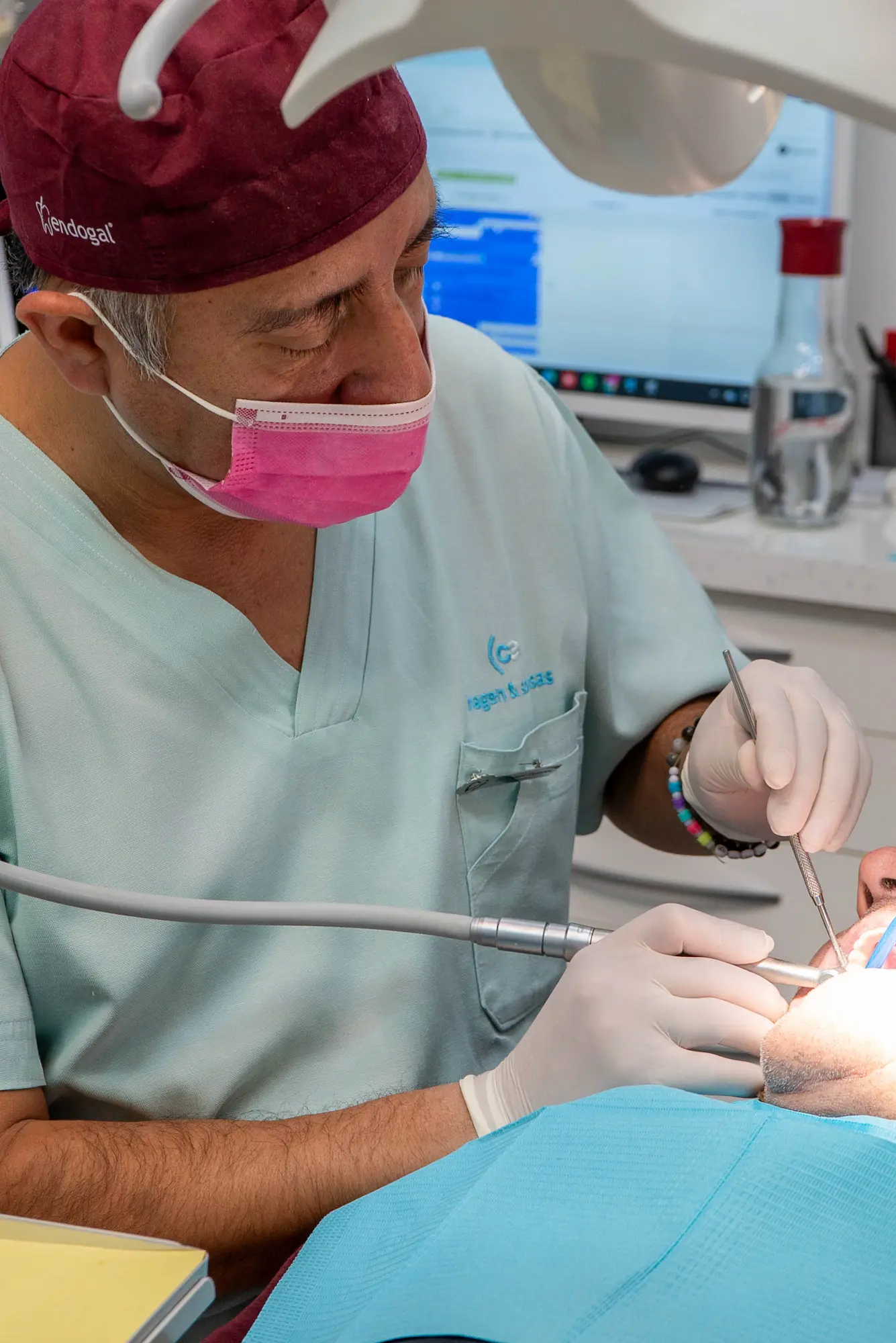 Dr. Enrique